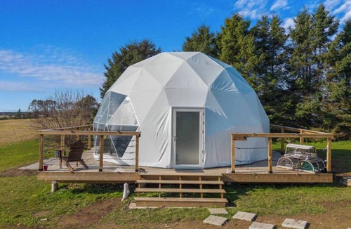 Windsor House | VINO – The Wine Dome | Vineyard Retreat