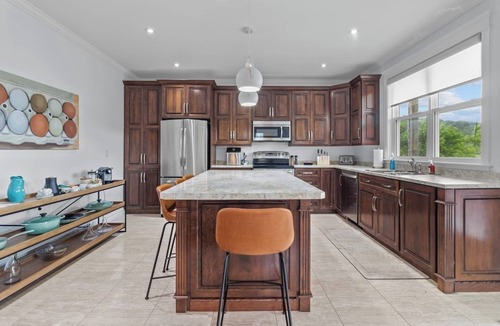 Quidi Vidi House | Vista at Quidi Vidi | Refined & Spacious Retreat