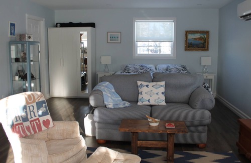 Panmure Island Cottage | Vrbo Property