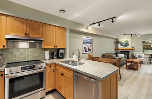 Whistler Creekside Condo | Walk to Creekside Gondola – Cozy 1BR Condo w/Patio, Pool & Hot Tub Access