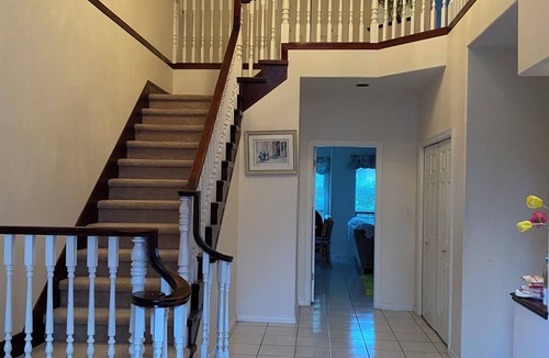 Steveston House | Warm place in beautiful Richmond