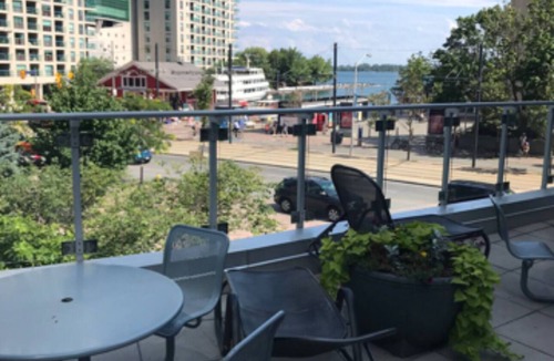 Toronto Entertainment District Condo | Water front condo/ripleys/scotia centre
