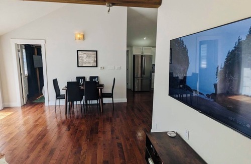 Saint John Cottage | Waterfront Cottage | Steps to Dominion Park Beach & minutes to Uptown Saint John