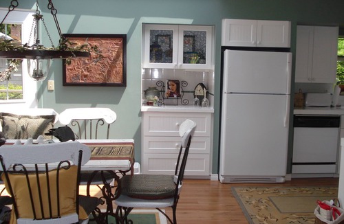Sandy Hook House | Waterfront Vacation Home -only for longer term stays(please contact for details)