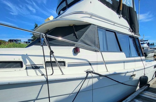 Golden Village Boat Rental | We offer a unique and unforgettable experience for travelers in Richmond, BC