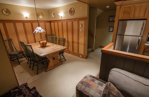Whistler Creekside House | Whistler Creekside Townhome - 3BR - Ski in/Ski Out - Private Outdoor Hot Tub