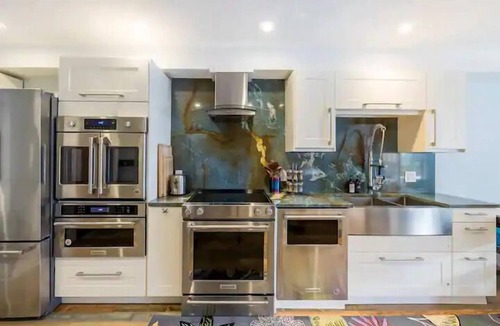 Whistler Creekside Condo | Whistler Mountain Steps to Gondola Modern Condo Hot Tub Sauna Pool & Fireplace