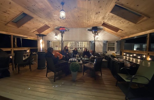 Havelock-Belmont-Methuen Cottage | Winter/summer paradise family Cottage. Cosy getaway. Water front skidoo trail