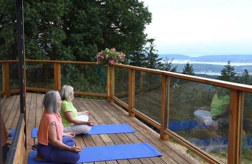 Salt Spring Island House | World Peace House Salt Spring Island OceanMountainViews formerly Majestic View