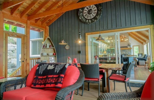 Lake of Bays House | Year round hot tub! So MUCH SNOW! Snowmobile Rentals close by