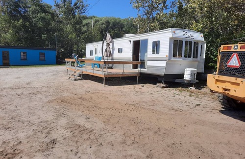 North Bay House | Year round trailer on trout lake