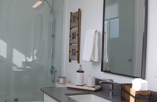 West Kelowna Estates Apartment | Your Home away from Home.