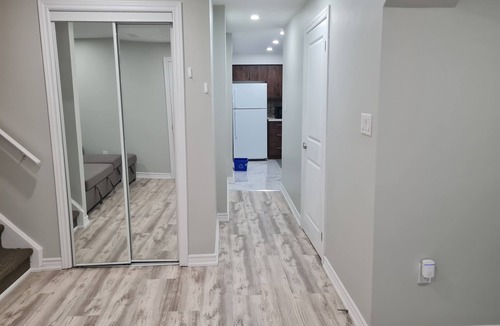 Niagara Falls House | YOUR home @ the FALLS - 10 mins from the FALLS 5 mins from plazas & mall