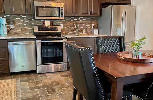 Shakespeare Apartment | Your Peaceful Pause With Sunsets Near Stratford