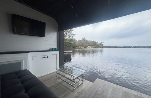 Georgian Bay Cottage | 🏡 Your Private Muskoka Escape! 🌲✨