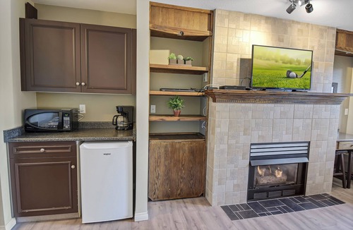 Quail Ridge Apartment | Zen Studio- 205B