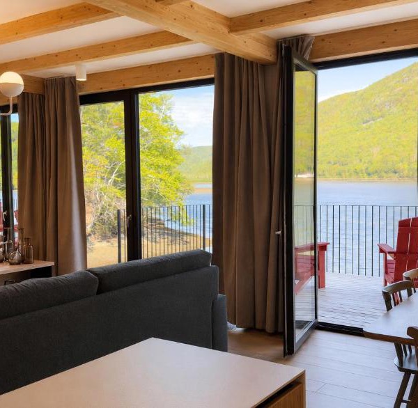 Cormorant Rock Chalets