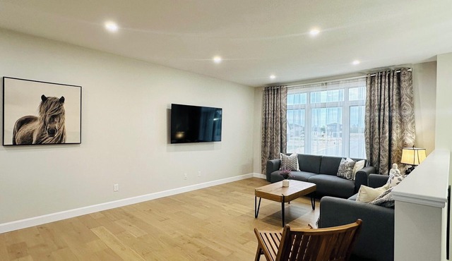 1hr 15 min from BlueMountain |5 bdrm|Sleeps 19