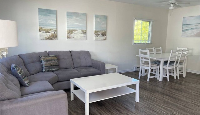 2 bdrm. sleeps 5, just a short walk to beach 1 !