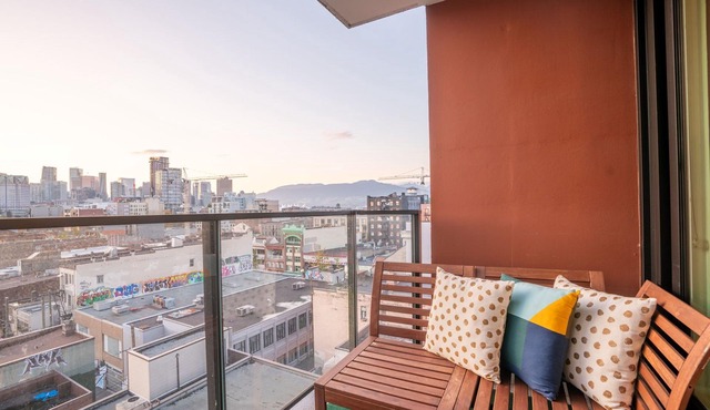 2 Bedroom + 2 Full Bathroom trendy Apartment