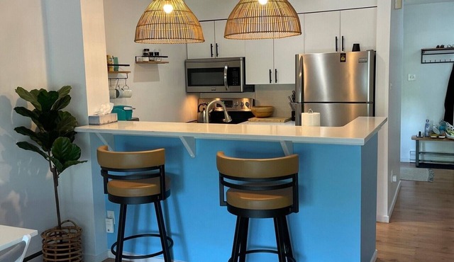 2 bedroom Condo located at Collingwood's prestigious Lighthouse Point