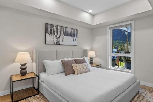 2 bedrooms-3 beds 2 baths - Rocky Mountain View Retreat - Heated Pool and Hot Tub