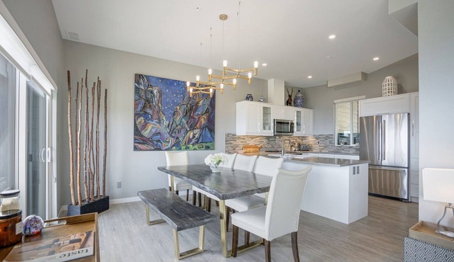2 Side-by-Side Ski-In/Ski-Out Townhomes | Sleeps 19 w/Views