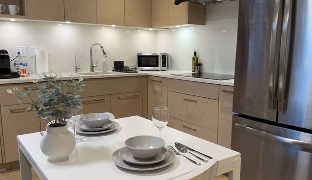 2Bed/1Bath in City, 20 min to BC Place/Fifa 2026