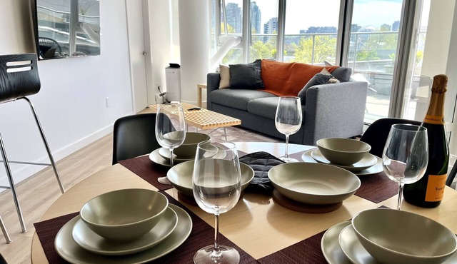 2BR+Sofabed, 2Bath, Private 500sqft sundeck, EV Parking w/Pool, Sauna, Hot Tub
