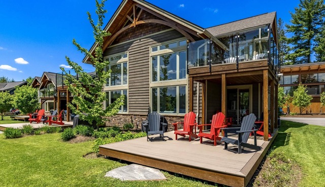 3 + bed 2 bath Villa on Lake Muskoka