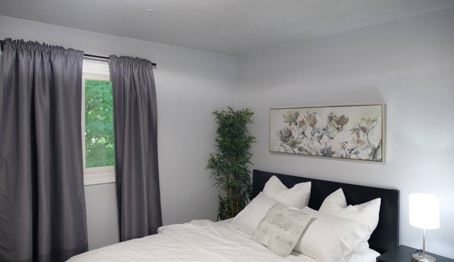 3-bedroom apartment in Kingston