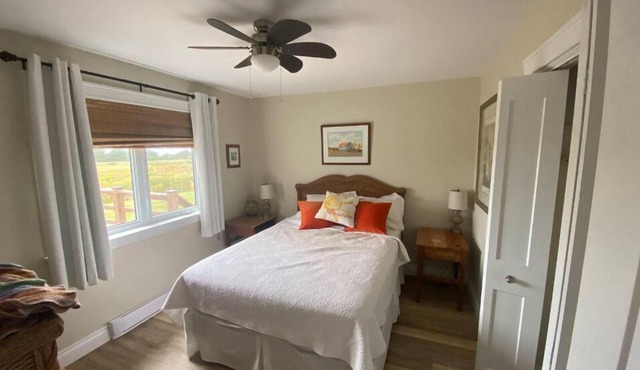 3-Bedroom Cavendish Oceanfront Cottage - Located inside National Park