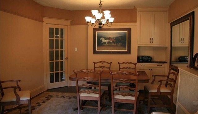 3 to 60 day Executive Rental in Toronto's Famous 'Beach'