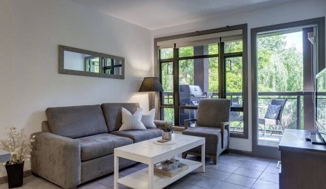 5 ⭐️- Unit 322 - Sol Terra Stays - Enjoy Your Breakfast With A Creek View