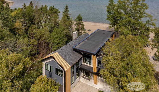 6 bed 8 bath New Build on Georgian Bay!