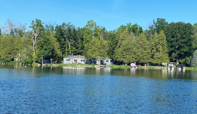 6BR Waterfront Escape | Perfect for Multi-Family Groups