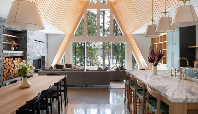 AERA Lakeside Cabin