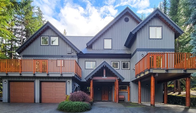Affordable Massive Whistler Luxury Vacation Home
