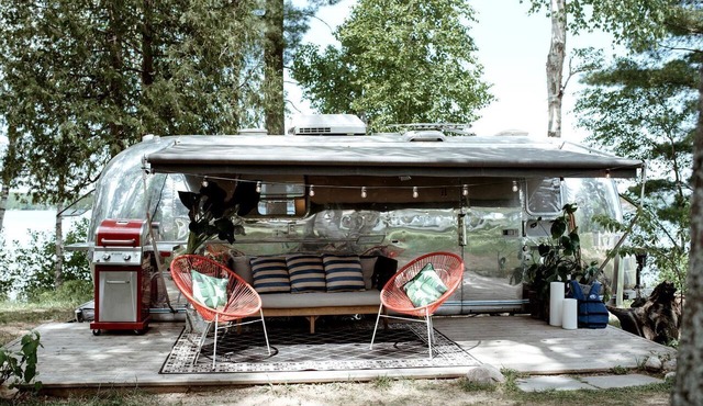 Awesome Caravan Rental with Grill and Fire Pit on Lake Bernard, Ontario