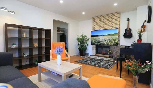 Banff 70 min| 5 min UofC, DT, Shops, Dining| Patio