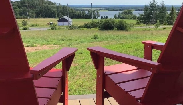 Beaches, bay views, wildlife & peace in new 1-bed on Nova Scotia's North Shore