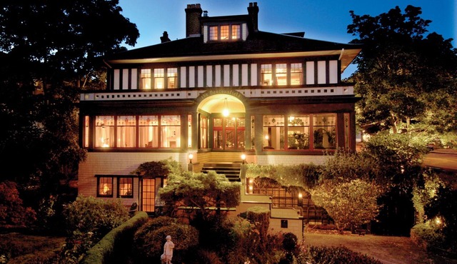 Beaconsfield Inn