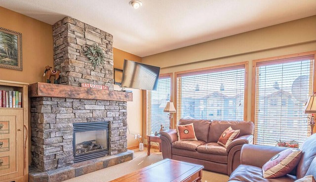 Bear`s Paw Chalet - Amazing Location & Ski In/Out