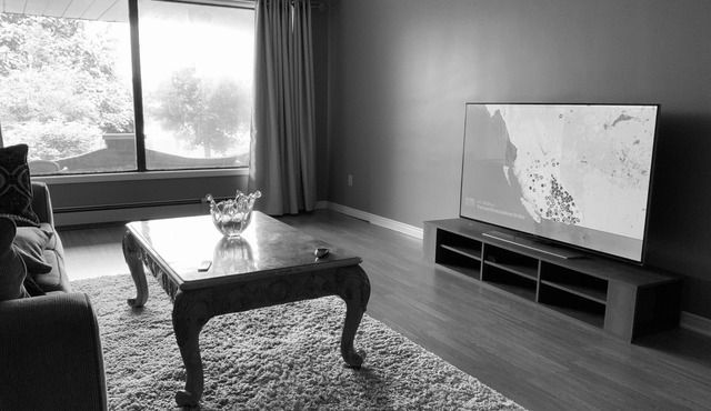 Beautiful upper unit countryside large cozy rooms near Niagara Falls