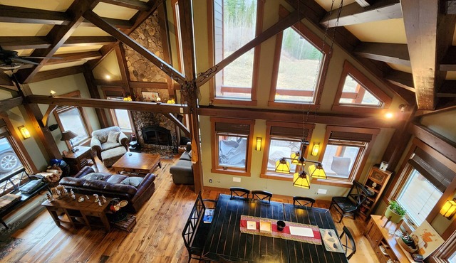 Beautiful Winter Getaway Home