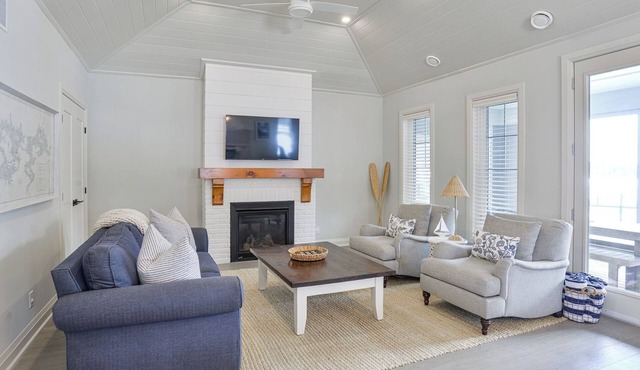 Blue Heron Cottage (#18)