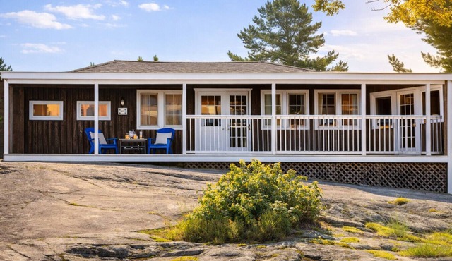 Bluewater Lodge Rocky Crest Cabin