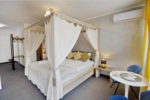 Boutique Deva in Deva
