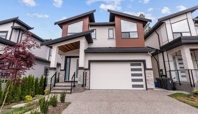 🍁Brand new, cheerful, exquisite 4 BR house,fast wifi,parking🏆