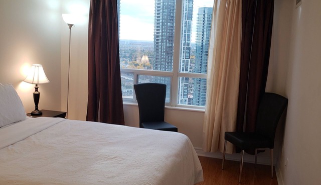 BREATHTAKING VIEW 3 BROOM GRAND OVATION FULLY FURNSHED SQUARE 1 MALL MISSISSAUGA